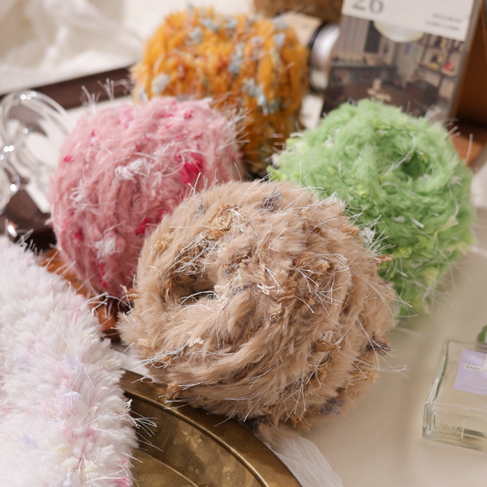 Faux Fur Blend Yarn, 100g Cand - Embroidery Hat Machine recension och pris