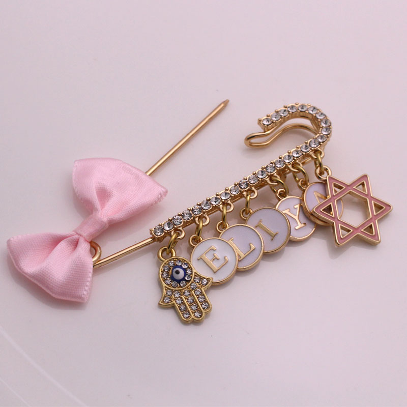 ZKD custom english name brooch - Embroidery Initials recension och pris
