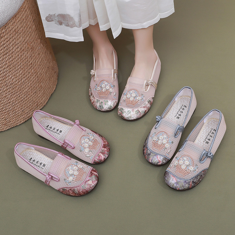 Chinese Style Embroidery Flat  - Embroidery Canvas recension och pris