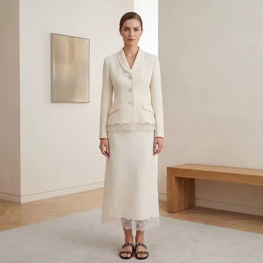 Luxury Wool Silk Blend Skirt S - Embroidery In The Piece recension och pris