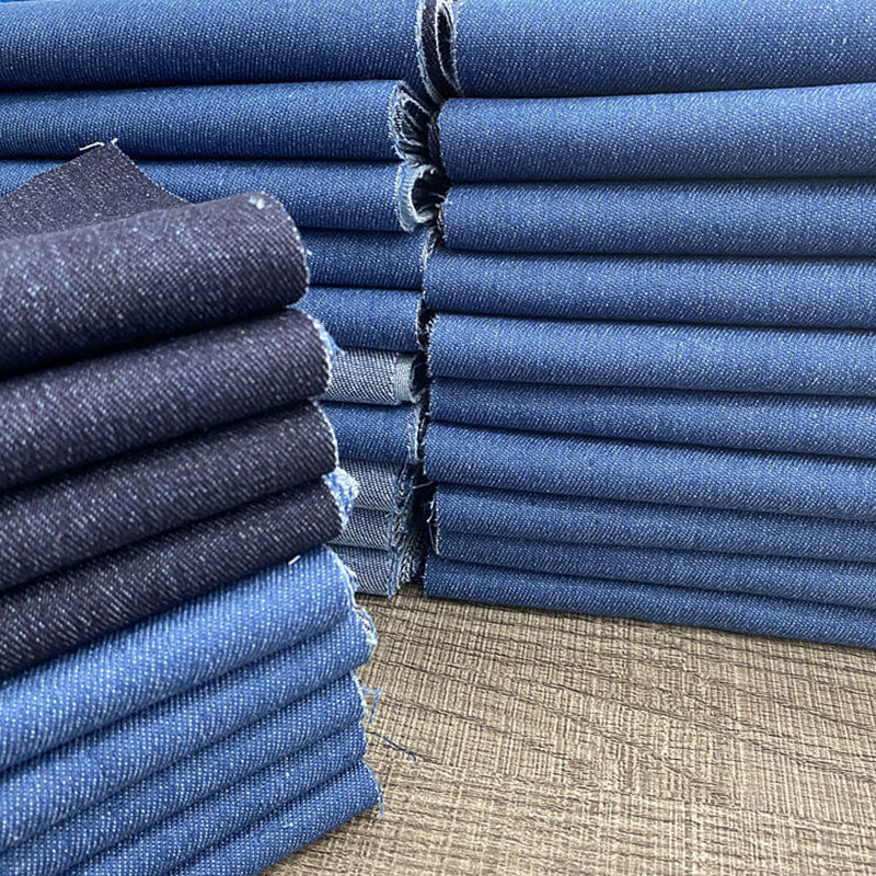 4 Pieces of 50*50 Cm Denim Fab - Embroidery In The Piece recension och pris
